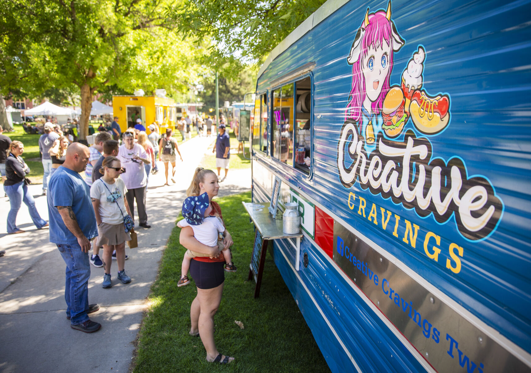 Arts and Eats Food Truck Fest